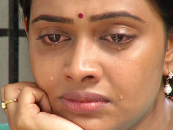 பார்வதிக்கு சிக்கல்