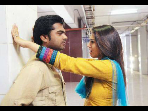 ஆனா ஹன்சி ஒண்ணும் சொல்லலையே.. ஆனா ஹன்சி ஒண்ணும் சொல்லலையே..