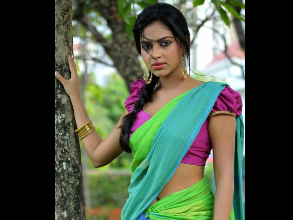 விரைவில் அதிகாரப்பூர்வ அறிவிப்பு...