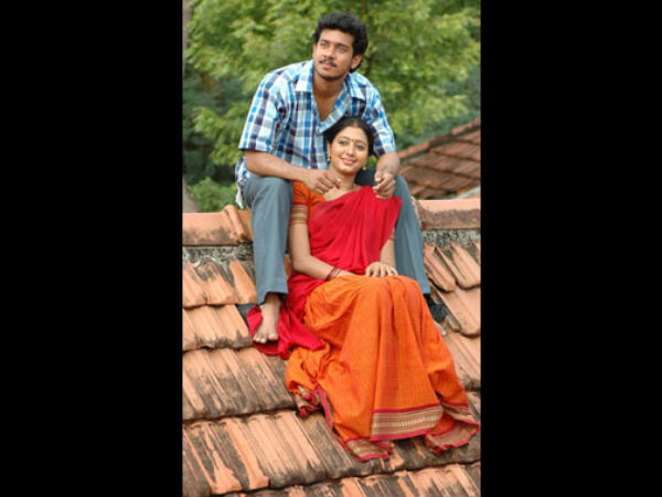 படத்துலேயும் அதே போல