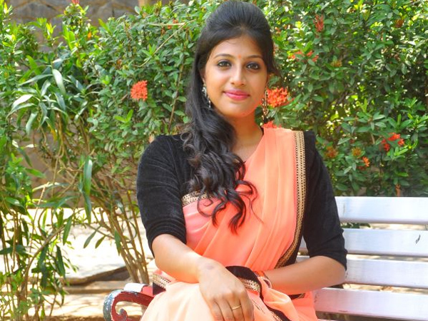 வீணா நாயர்