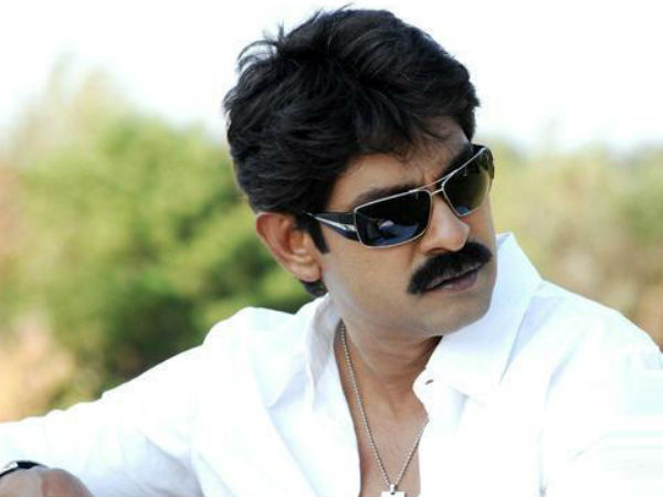 வில்லன் யார்?