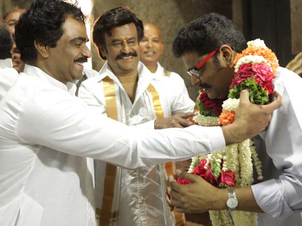 முரட்டுக்காளை முரட்டுக்காளை