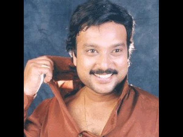 புரட்சி நாயகன் 