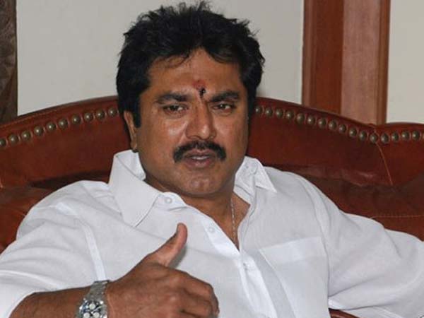 புரட்சித் திலகம்