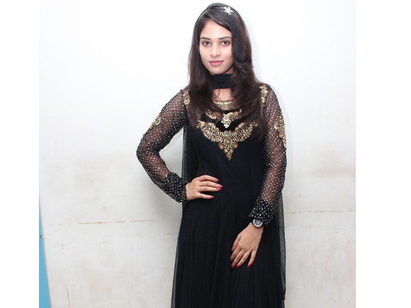 சானியாதாரா