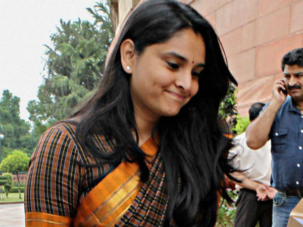 குத்து ரம்யா