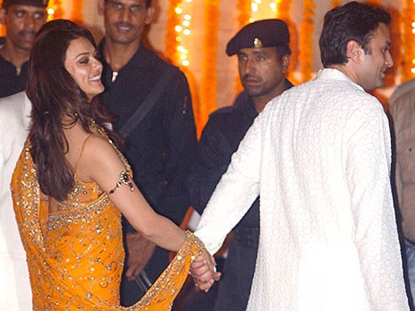 Preity Zinta files molestation complaint against Ness Wadia