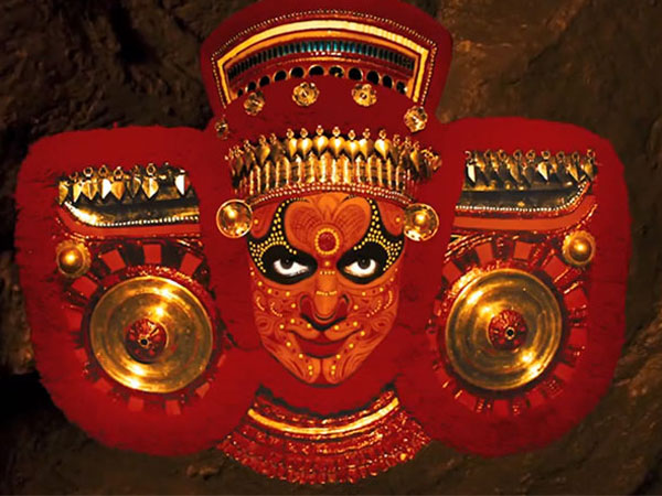 தெய்யம்