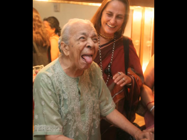 நாட்டியத்தில் ஈர்ப்பு: நாட்டியத்தில் ஈர்ப்பு: