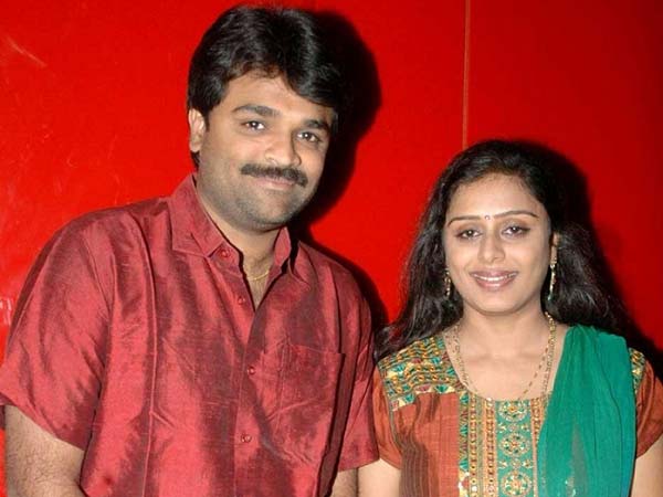 ராஜ்கமல் – லதா ராவ்