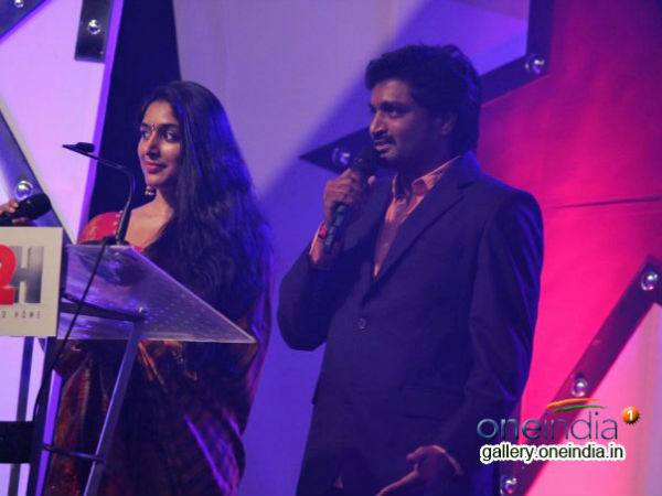 ஆள் அடையாளம் தெரியாதா?