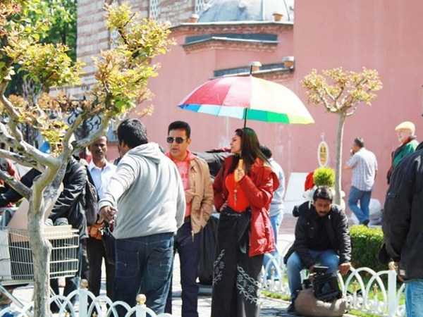 உத்தம வில்லன்...