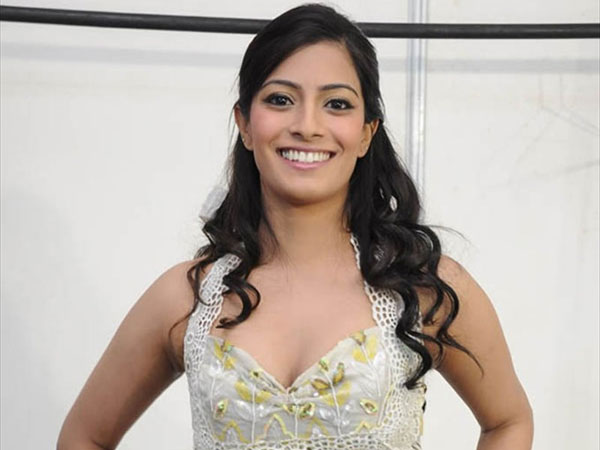 மார்க்கெட் உயரும் 