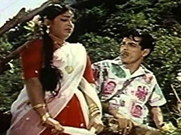 நாகேசின் பேய் கதை