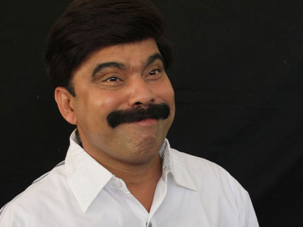 சந்தானம்