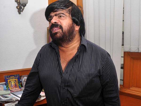 பட்டம் தம்பட்டம் ஆகிவிடும்... பட்டம் தம்பட்டம் ஆகிவிடும்...