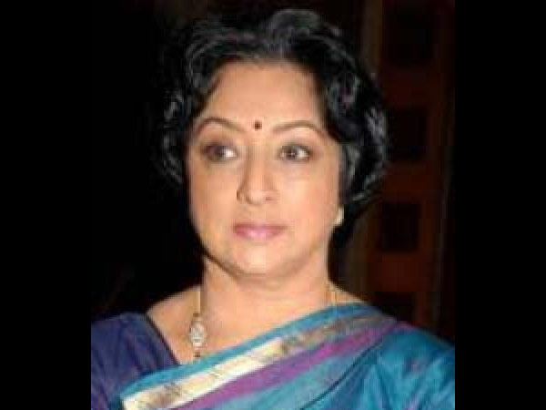 சினிமாவை கவனிக்கிறேன்