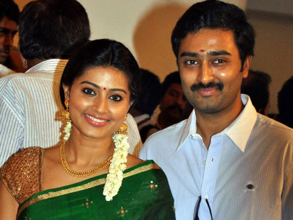 நான்கு கதைகள்...