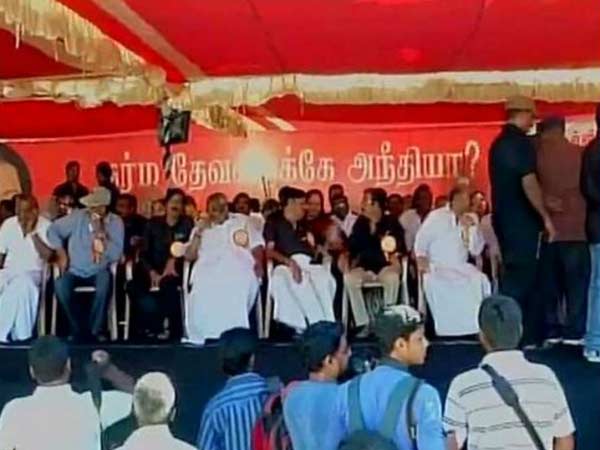 ஒரே தலைவி ஜெ.தான்