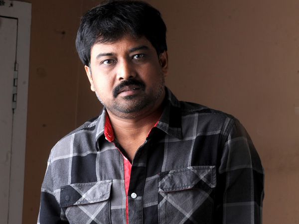 Lingusamy helps assistant director