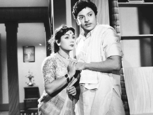 மாமியார் மெச்சிய மருமகள்