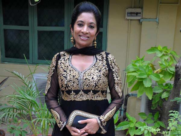 Mediator gave sex torture to lady producer Mediator gave sex torture to lady producer