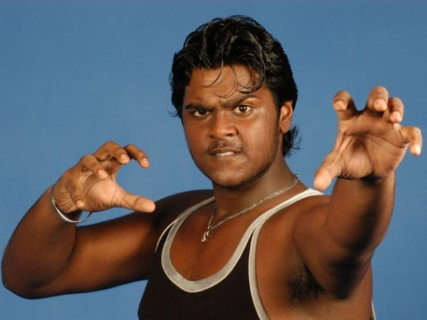 டான்ஸ், சண்டை