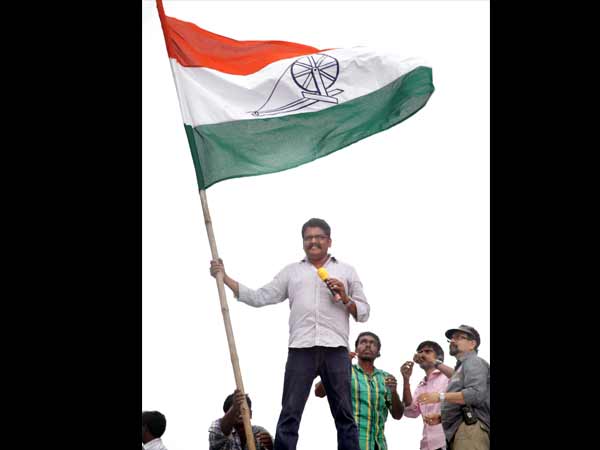 பலூன் சண்டை ஏன்?