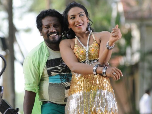 கை கொடுத்த லொடுக்கு