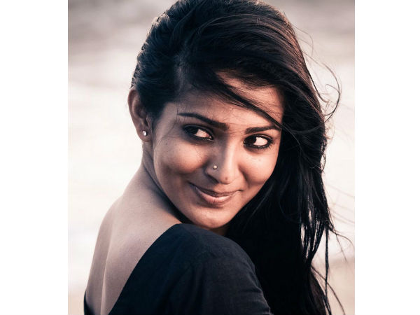 ஃபேஸ் புக் பக்கத்தில்