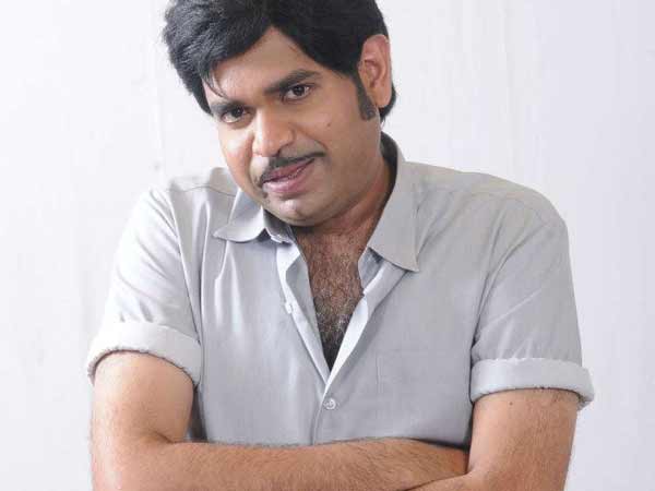 அது தான் பெயரிலேயே இருக்கிறதே...