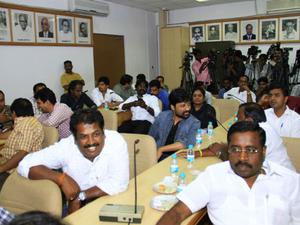 மிரட்டல்