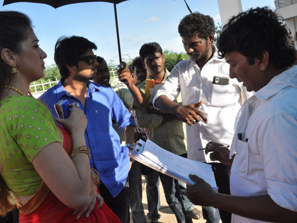 மொசக்குட்டி குரூப்