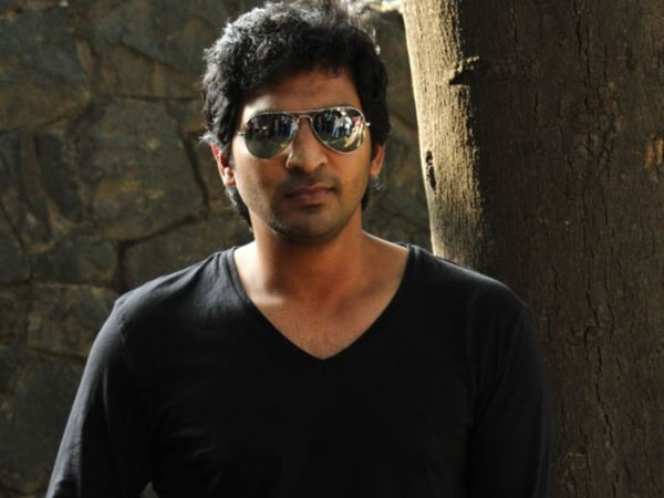 மேலும் 2 படங்கள்... மேலும் 2 படங்கள்...