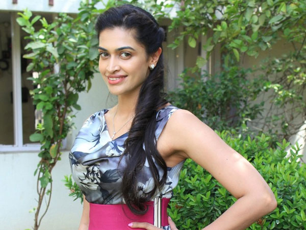 இயல்பான நடிப்பு...