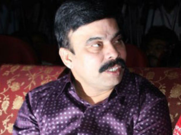 அடங்க மாட்டேங்குறாங்களே