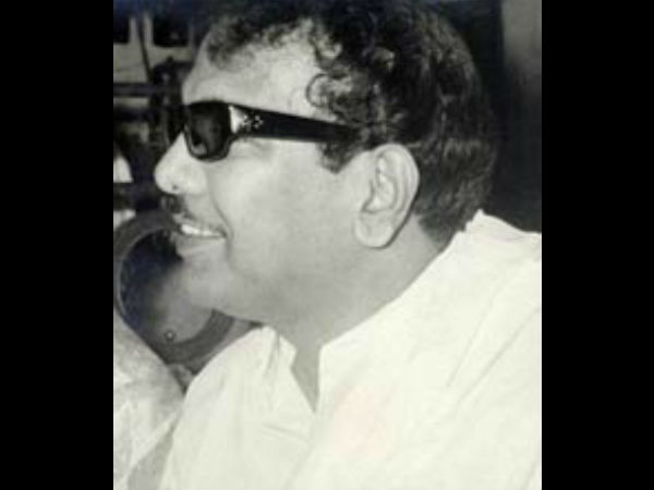 தொடர்ந்து 21 படங்களுக்கு பாடல்கள்