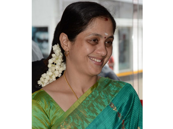 உச்சத்தில் ஏறிய புகழ்