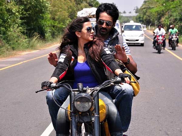 யாகாவராயினும் நாகாக்க...