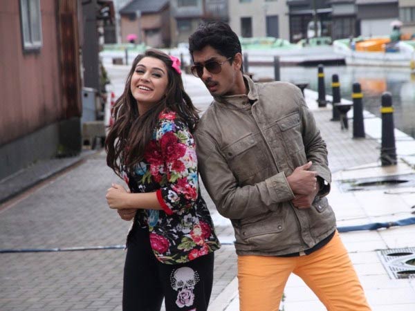 சுந்தர்.சி. இயக்கத்தில்...