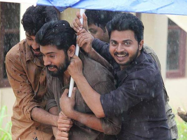 380 அரங்குகள்