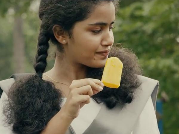 ப்ளஸ் ஒன் மாணவர்