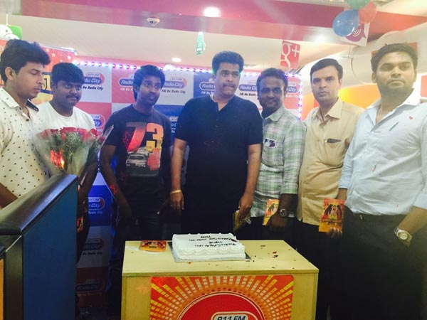 Sakalakala Vallavan audio launched