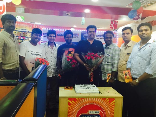 Sakalakala Vallavan audio launched