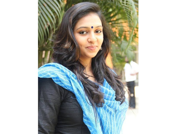 கரகம் ஆட ஆசை