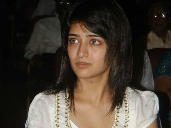 பாலிவுட் படத்தில்