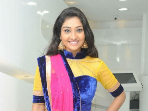 வாணி ராணி டிம்பிள்