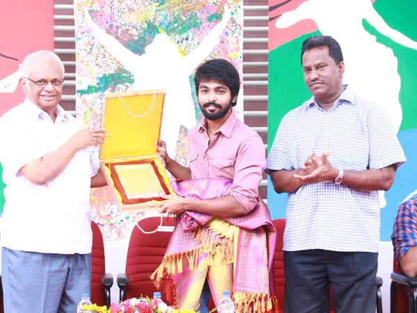 Trisha Illanna Nayanthara crew at Loyola College event