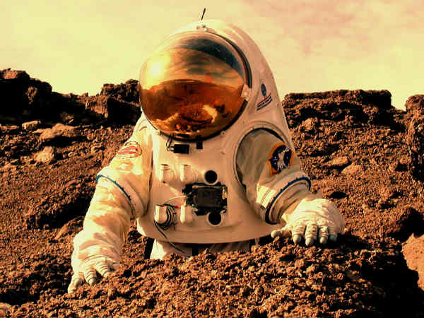 பயணம் தொடர்கிறது...